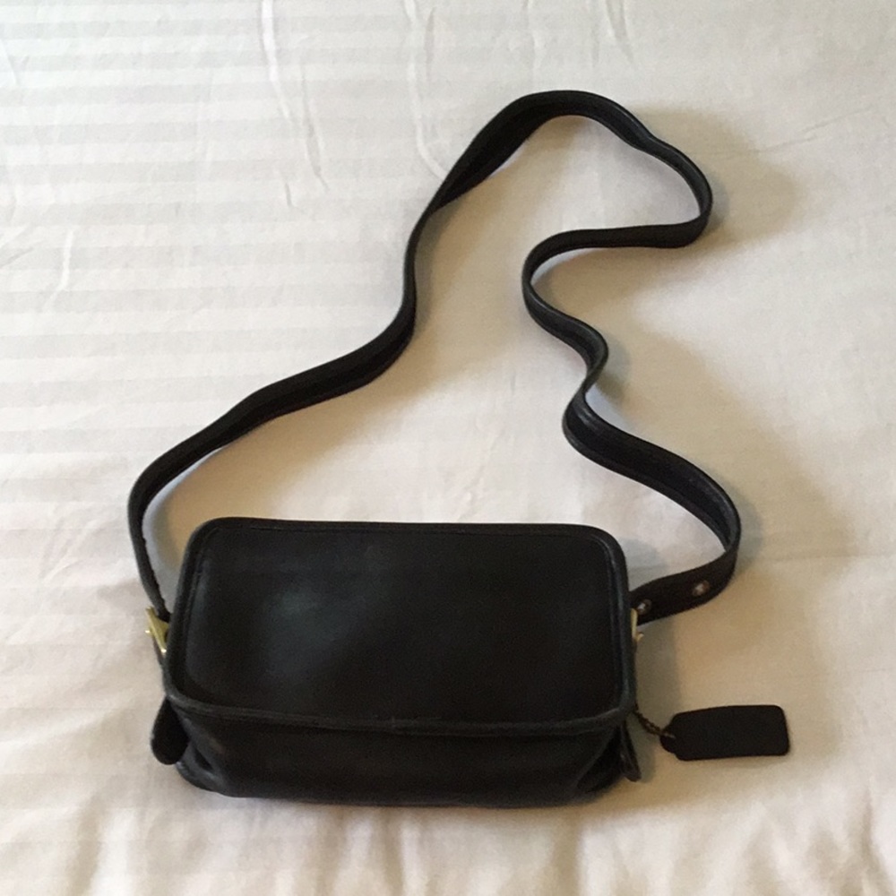 Black leather vintage Coach bag